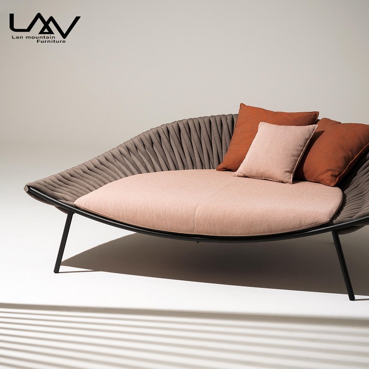 سرير نهاري حديث للحدائق الخارج - مراجعة Outdoor Daybed Furniture وسعره
