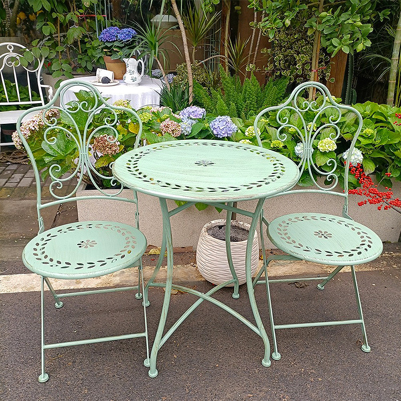 طاولة وكراسي حديدية على الطراز - مراجعة Outdoor Furniture Metal Chairs وسعره